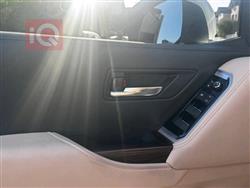 تۆیۆتا لاند کروزەر